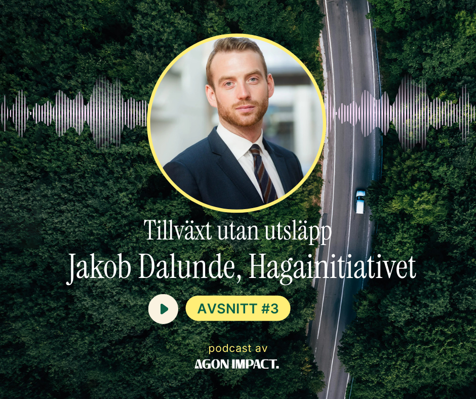 Purple and white minimalist modern animated new podcast episode promotion facebook post (6)